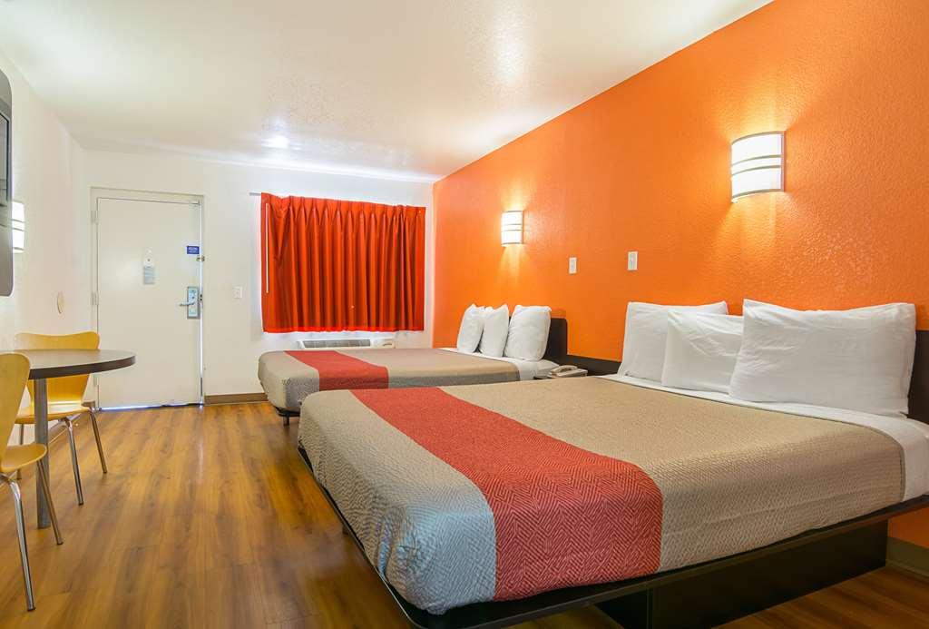 Motel 6 Chandler Prado del Sol Bilik gambar